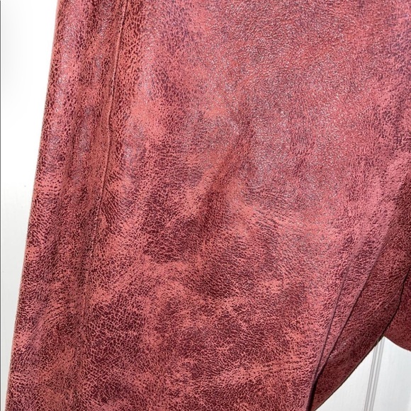 Red Snake faux leather leggings! - Picture 2 of 2